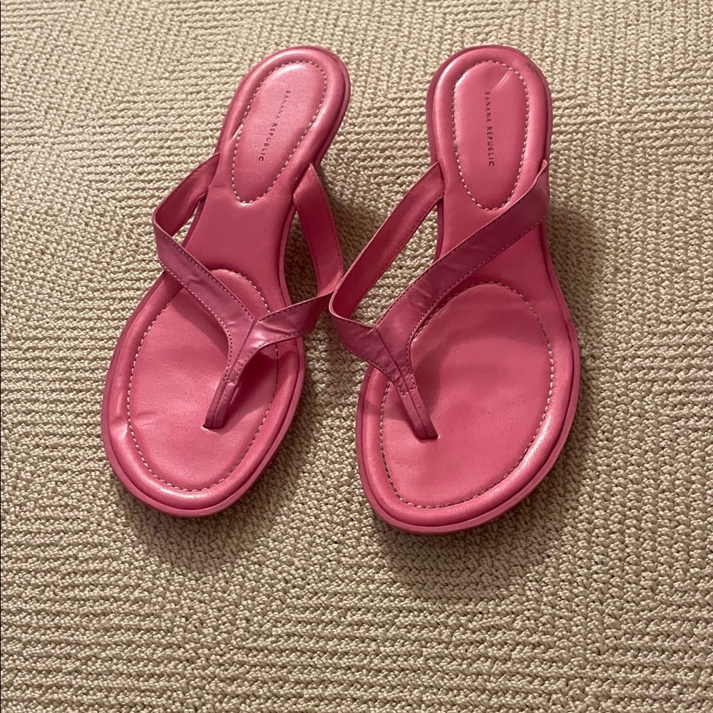 Banana Republic Hot Pink Leather Thong Sandals